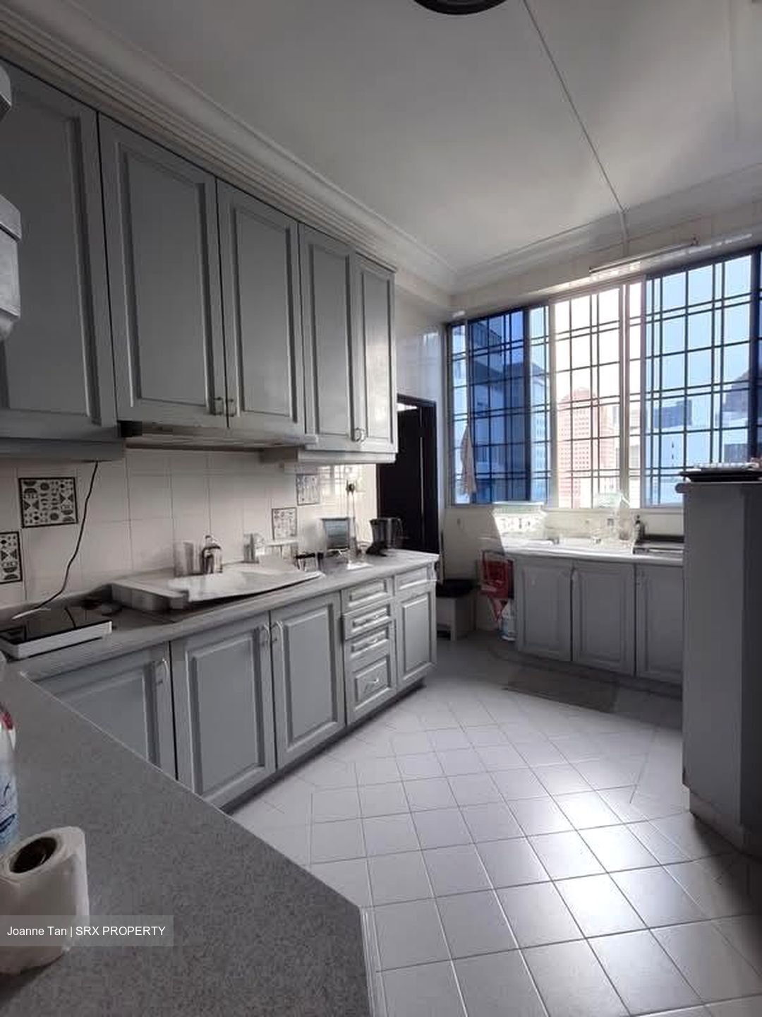 Elizabeth Tower (D9), Apartment #589377521